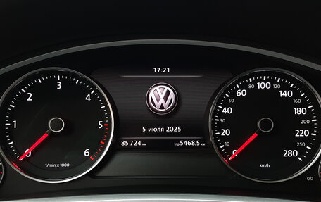Volkswagen Touareg III, 2016 год, 3 790 000 рублей, 8 фотография