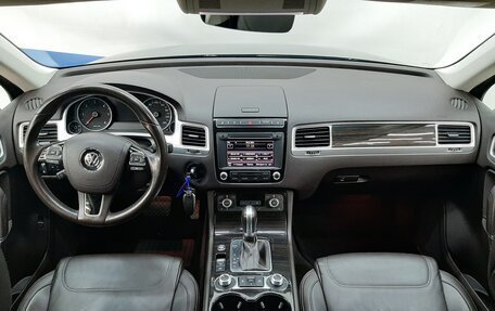Volkswagen Touareg III, 2016 год, 3 790 000 рублей, 9 фотография