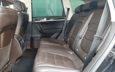 Volkswagen Touareg III, 2016 год, 3 790 000 рублей, 13 фотография