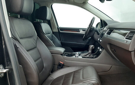 Volkswagen Touareg III, 2016 год, 3 790 000 рублей, 12 фотография