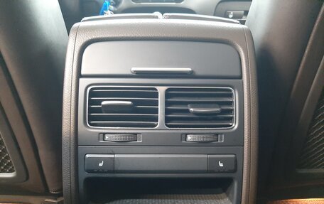 Volkswagen Touareg III, 2016 год, 3 790 000 рублей, 26 фотография