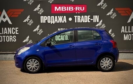Toyota Yaris III рестайлинг, 2006 год, 599 000 рублей, 4 фотография