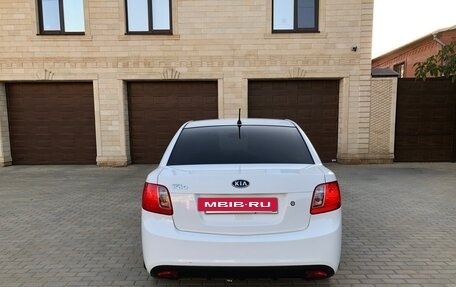 KIA Rio II, 2011 год, 720 000 рублей, 5 фотография