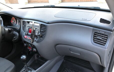 KIA Rio II, 2011 год, 720 000 рублей, 16 фотография
