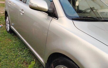 Toyota Avensis III рестайлинг, 2008 год, 700 000 рублей, 3 фотография