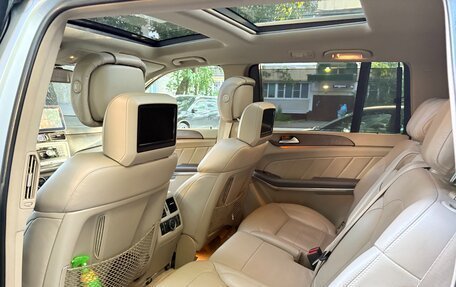 Mercedes-Benz GL-Класс, 2014 год, 3 100 000 рублей, 15 фотография