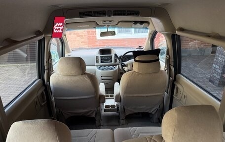 Nissan Serena II, 2002 год, 1 000 000 рублей, 18 фотография