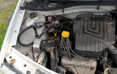 Renault Logan I, 2012 год, 400 000 рублей, 8 фотография