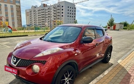 Nissan Juke II, 2013 год, 900 000 рублей, 2 фотография