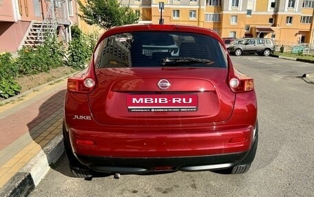 Nissan Juke II, 2013 год, 900 000 рублей, 10 фотография