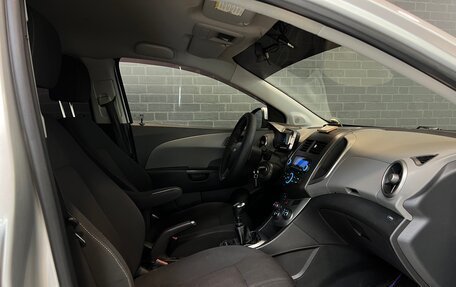 Chevrolet Aveo III, 2012 год, 642 000 рублей, 9 фотография