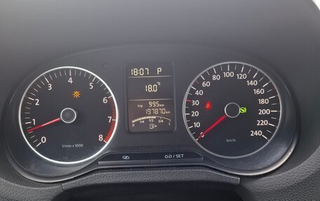 Volkswagen Polo VI (EU Market), 2010 год, 550 000 рублей, 11 фотография