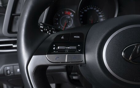 Hyundai Elantra, 2021 год, 2 340 000 рублей, 18 фотография