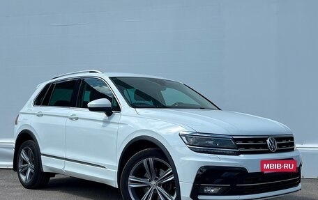 Volkswagen Tiguan II, 2019 год, 2 798 500 рублей, 3 фотография