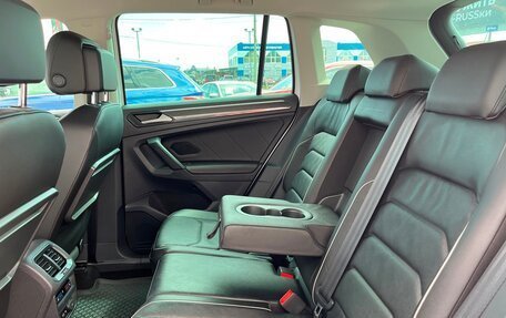 Volkswagen Tiguan II, 2019 год, 2 798 500 рублей, 10 фотография