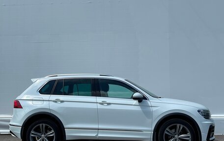 Volkswagen Tiguan II, 2019 год, 2 798 500 рублей, 12 фотография