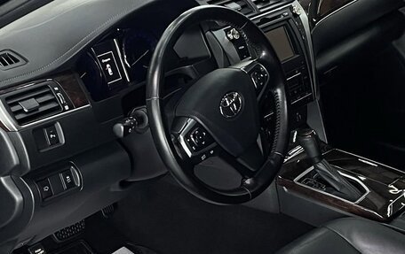 Toyota Camry, 2017 год, 2 500 000 рублей, 9 фотография