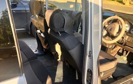 Honda Mobilio Spike I рестайлинг, 2003 год, 760 000 рублей, 9 фотография