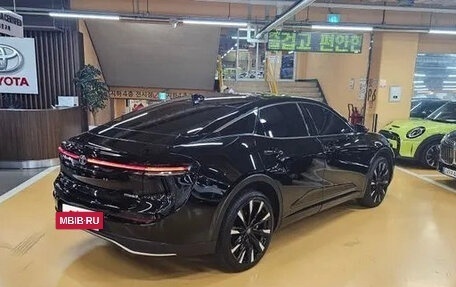 Toyota Crown, 2023 год, 5 110 000 рублей, 3 фотография