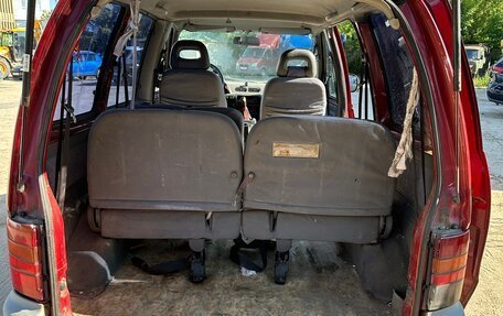 Nissan Serena I, 1998 год, 170 000 рублей, 8 фотография