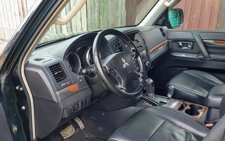 Mitsubishi Pajero IV, 2007 год, 1 600 000 рублей, 7 фотография