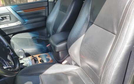 Mitsubishi Pajero IV, 2007 год, 1 600 000 рублей, 8 фотография