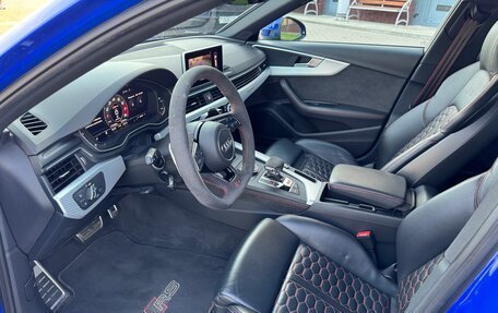 Audi RS 4, 2019 год, 4 999 999 рублей, 13 фотография