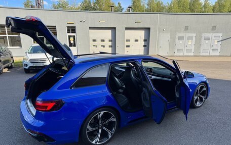Audi RS 4, 2019 год, 4 999 999 рублей, 19 фотография