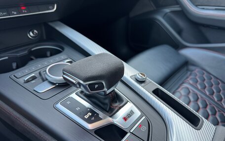 Audi RS 4, 2019 год, 4 999 999 рублей, 25 фотография