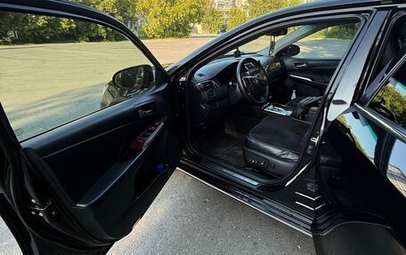 Toyota Camry, 2012 год, 1 950 000 рублей, 4 фотография