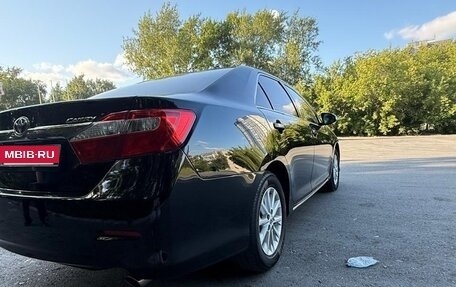Toyota Camry, 2012 год, 1 950 000 рублей, 14 фотография