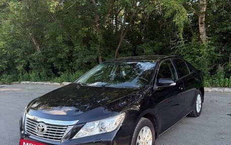 Toyota Camry, 2012 год, 1 950 000 рублей, 11 фотография