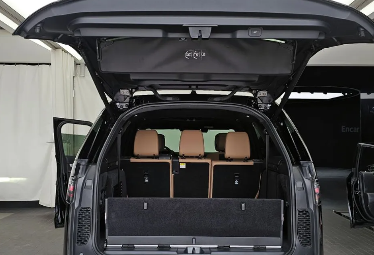 Land Rover Discovery V, 2024 год, 8 740 000 рублей, 16 фотография