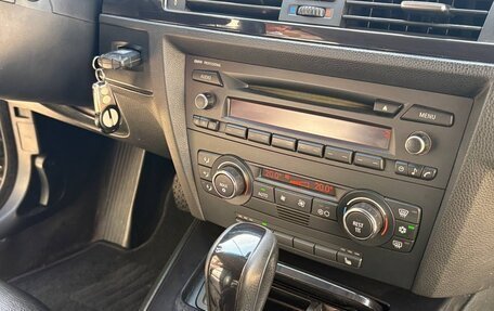BMW 3 серия, 2006 год, 1 400 000 рублей, 14 фотография