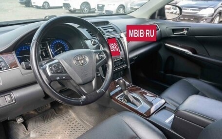 Toyota Camry, 2016 год, 2 049 000 рублей, 7 фотография