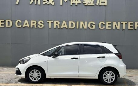 Honda Fit, 2021 год, 1 112 000 рублей, 7 фотография