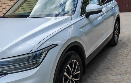 Volkswagen Tiguan II, 2020 год, 2 900 000 рублей, 1 фотография