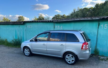 Opel Zafira B, 2012 год, 740 000 рублей, 5 фотография