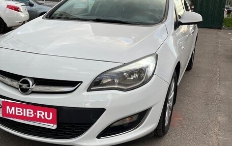 Opel Astra J, 2012 год, 890 000 рублей, 8 фотография