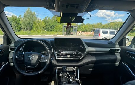 Toyota Highlander, 2024 год, 6 700 000 рублей, 11 фотография