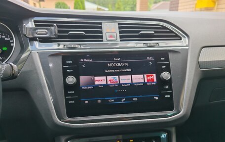 Volkswagen Tiguan II, 2020 год, 2 900 000 рублей, 5 фотография