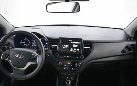 Hyundai Solaris II рестайлинг, 2020 год, 1 629 000 рублей, 5 фотография