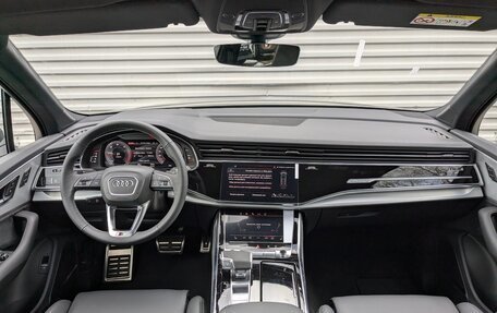 Audi Q7, 2024 год, 14 300 000 рублей, 10 фотография
