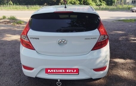 Hyundai Solaris II рестайлинг, 2013 год, 920 000 рублей, 2 фотография