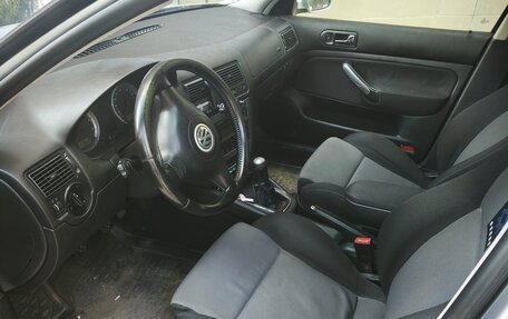 Volkswagen Golf IV, 2003 год, 500 000 рублей, 6 фотография