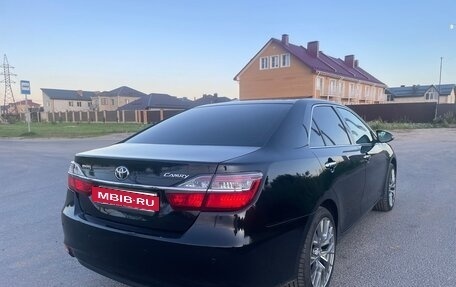 Toyota Camry, 2016 год, 2 400 000 рублей, 4 фотография