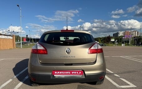 Renault Megane III, 2013 год, 940 000 рублей, 6 фотография