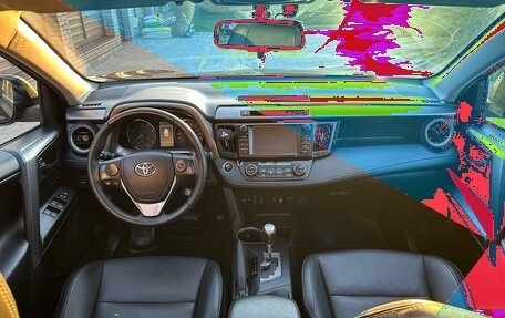 Toyota RAV4, 2017 год, 2 350 000 рублей, 8 фотография