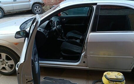 Ford Mondeo III, 2003 год, 300 000 рублей, 18 фотография