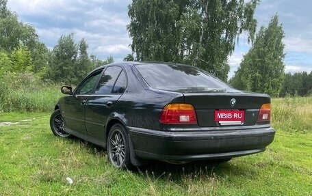 BMW 5 серия, 2001 год, 930 000 рублей, 4 фотография